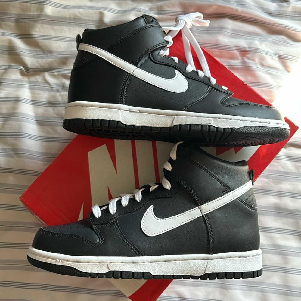 Nike Dunk Hi black/white